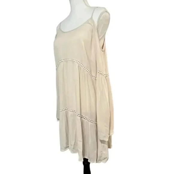 Umgee beige size L cold shoulder mini dress EUC - Picture 4 of 11